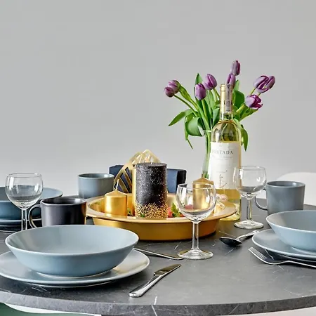 Walowa Stara Stocznia *