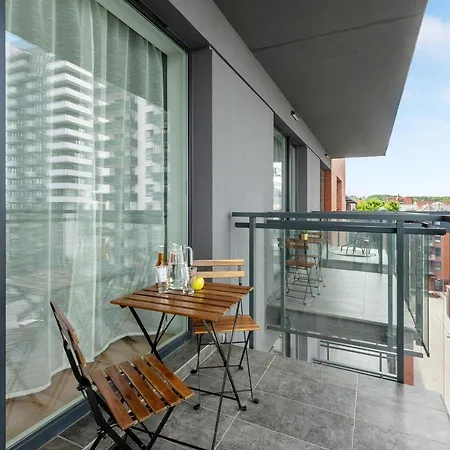 Walowa Stara Stocznia Apartment